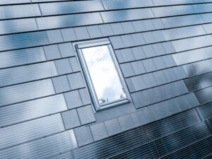 Päikesekatus Solarstone, päikesepaneelidega Katuspeale