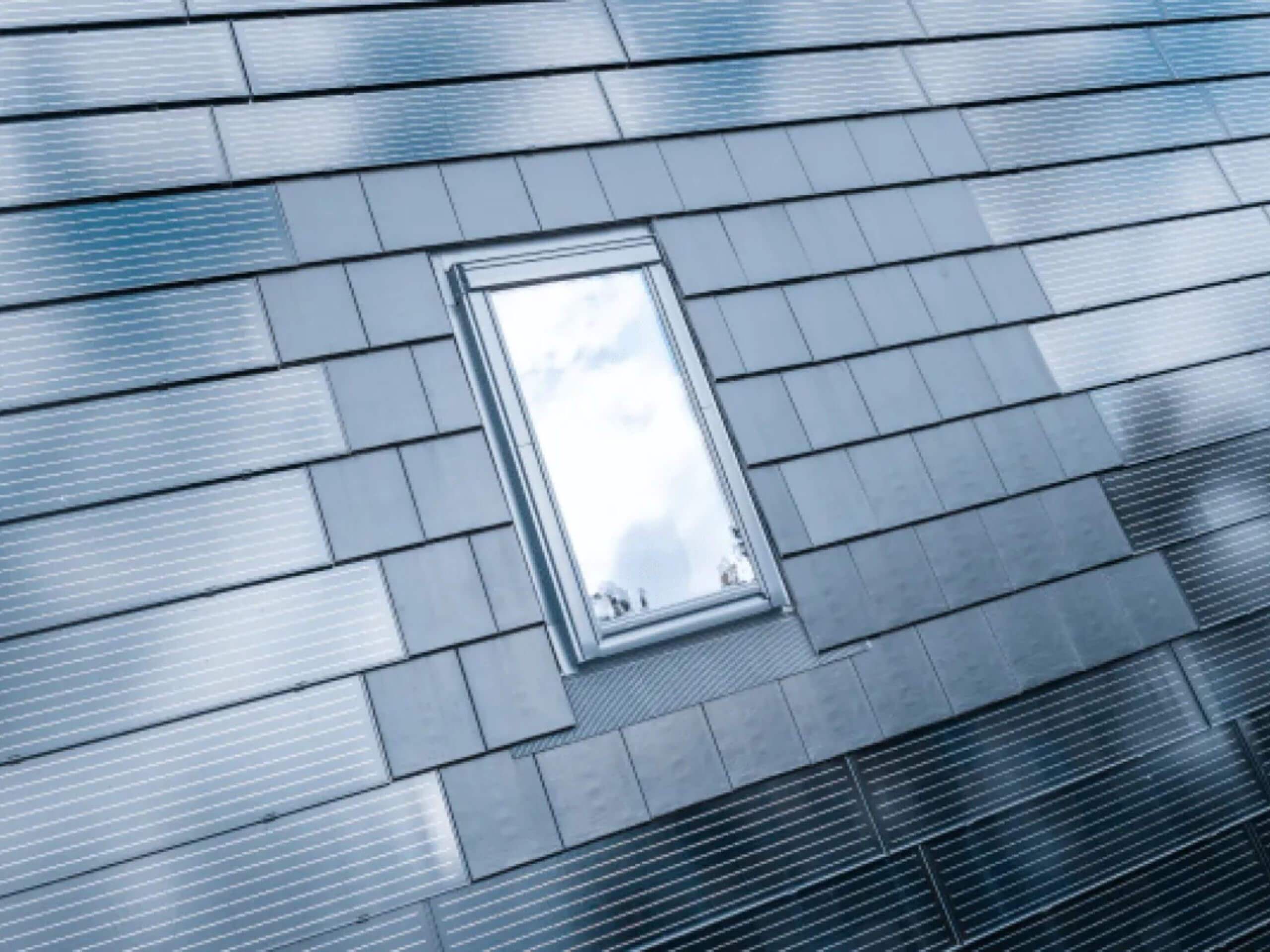 Päikesekatus Solarstone, päikesepaneelidega Katuspeale